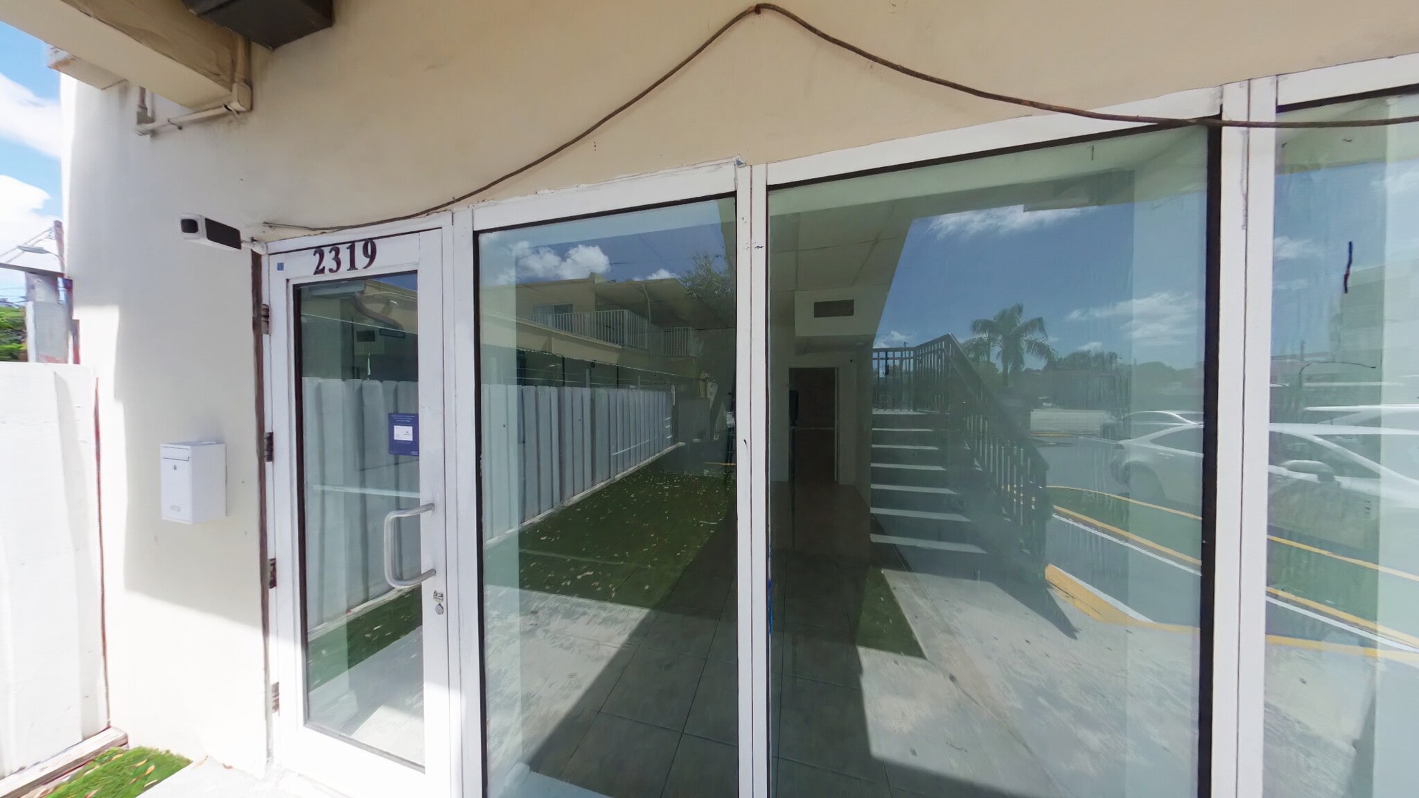 2301-2319 NW 7th St, Miami, FL à louer Photo du bâtiment- Image 1 de 4