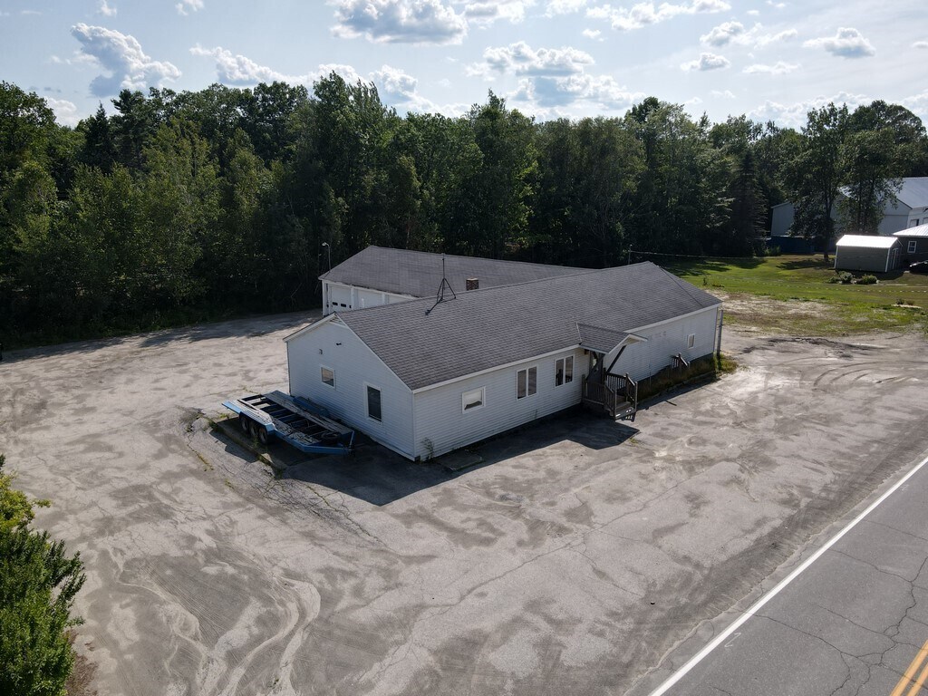 235 Hunnewell Ave, Pittsfield, ME à vendre Photo du bâtiment- Image 1 de 1