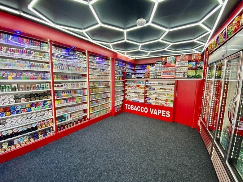 110A High St, Brentwood à vendre - Photo du bâtiment - Image 2 de 6