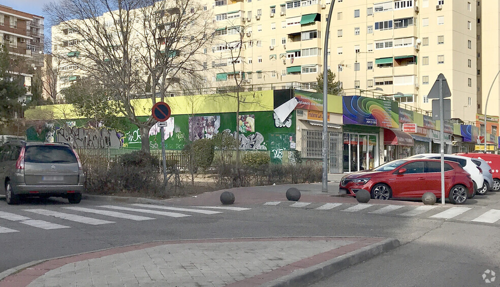 Calle Dinamarca, Fuenlabrada, Madrid à louer - Photo du bâtiment - Image 1 de 4