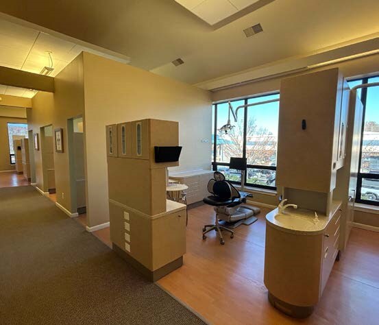 900 Gardens Blvd, Charlottesville, VA à vendre - Photo intérieure - Image 3 de 11