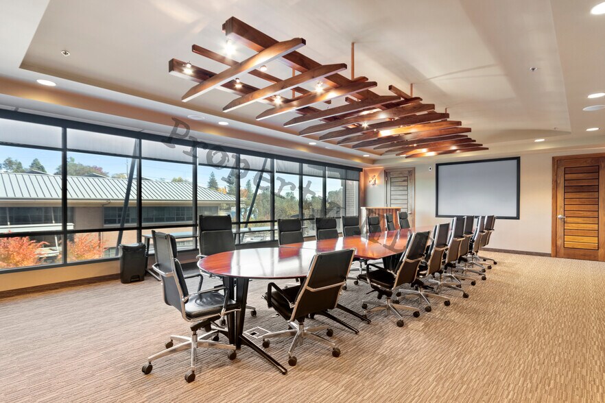 11641 Blocker Dr, Auburn, CA à louer - Photo intérieure - Image 3 de 5