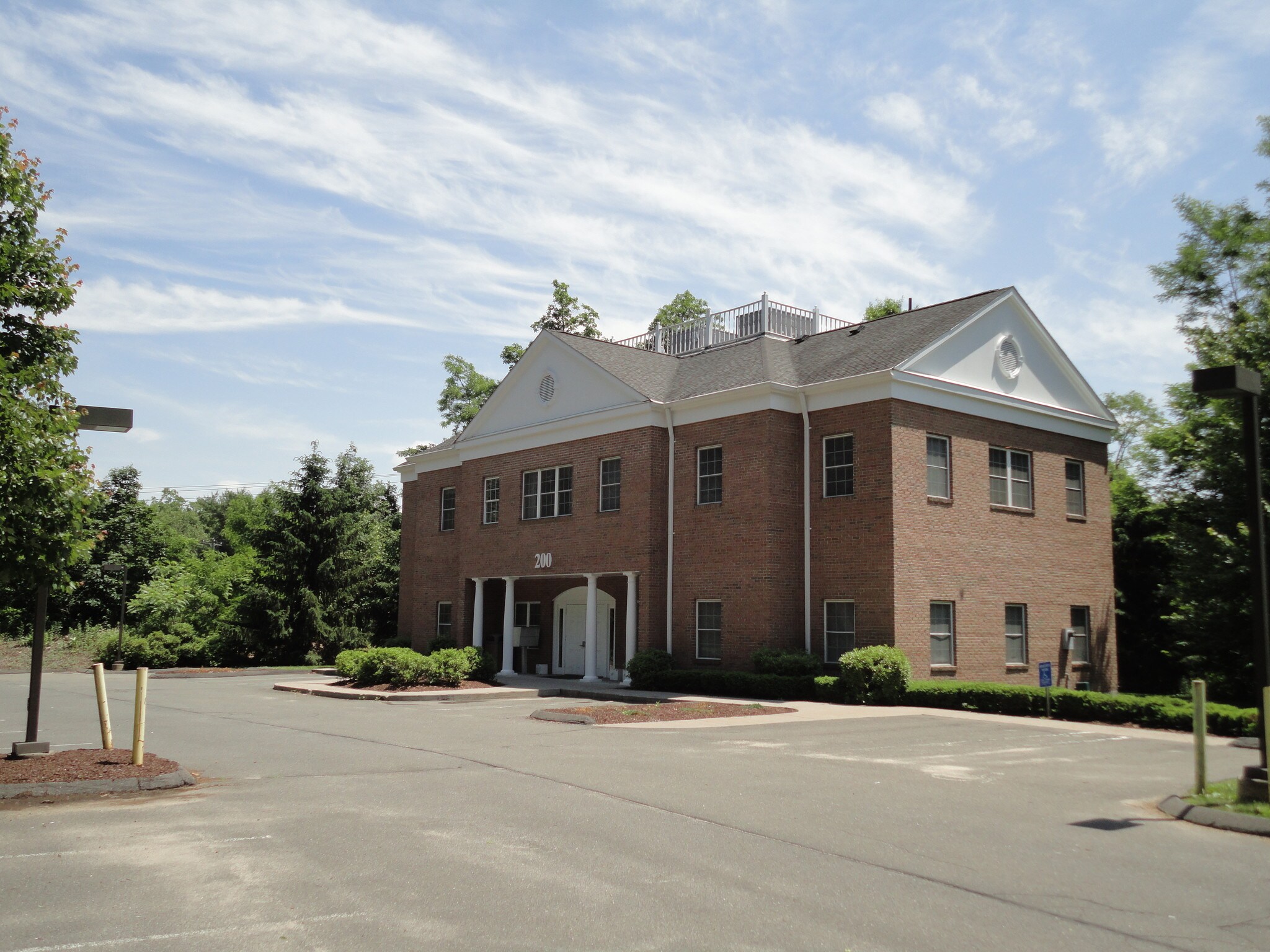 200 Mountain Rd, Farmington, CT à louer Photo principale- Image 1 de 20