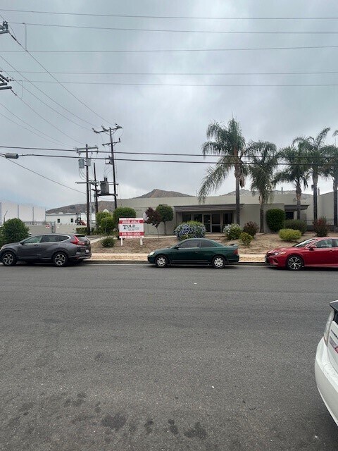 More details for 12424 Gladstone Ave, Sylmar, CA - Industrial for Lease