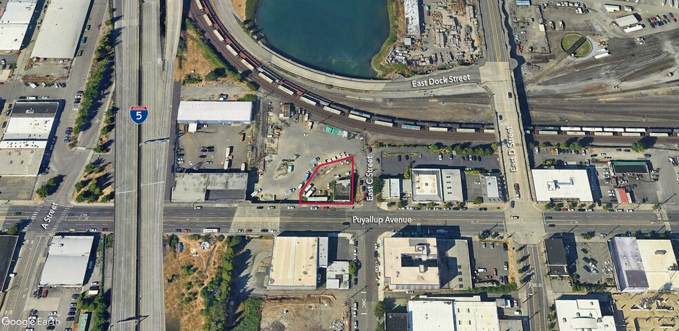 221 Puyallup Ave, Tacoma, WA à vendre - Photo du bâtiment - Image 2 de 5