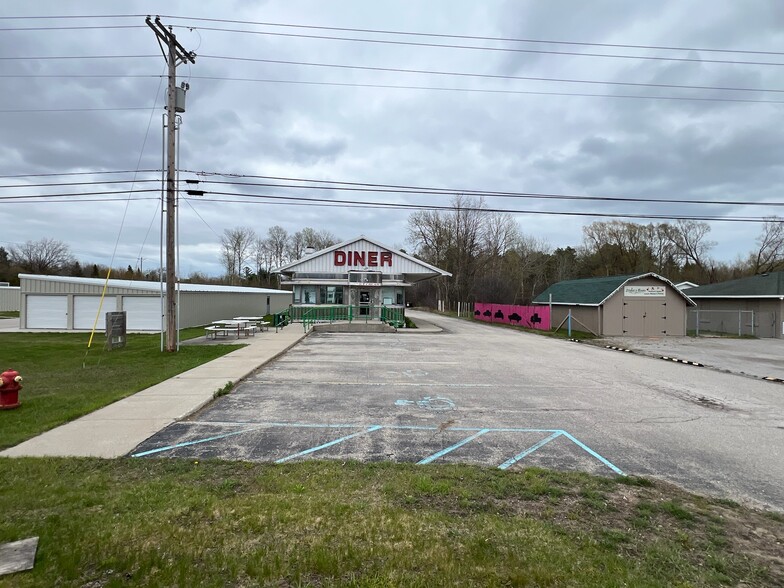 3023 S US 23, Alpena, MI for sale - Building Photo - Image 2 of 18