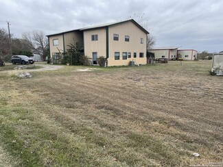 Plus de détails pour 483 Sassman Rd, Marion, TX - Bureau à vendre