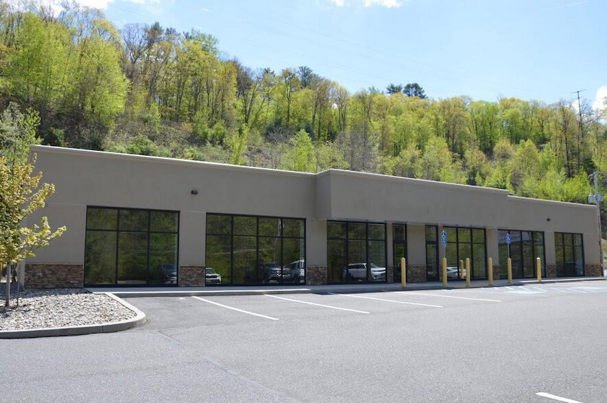 850 Gordon Nagle Trl, Pottsville, PA à louer - Photo du bâtiment - Image 2 de 8