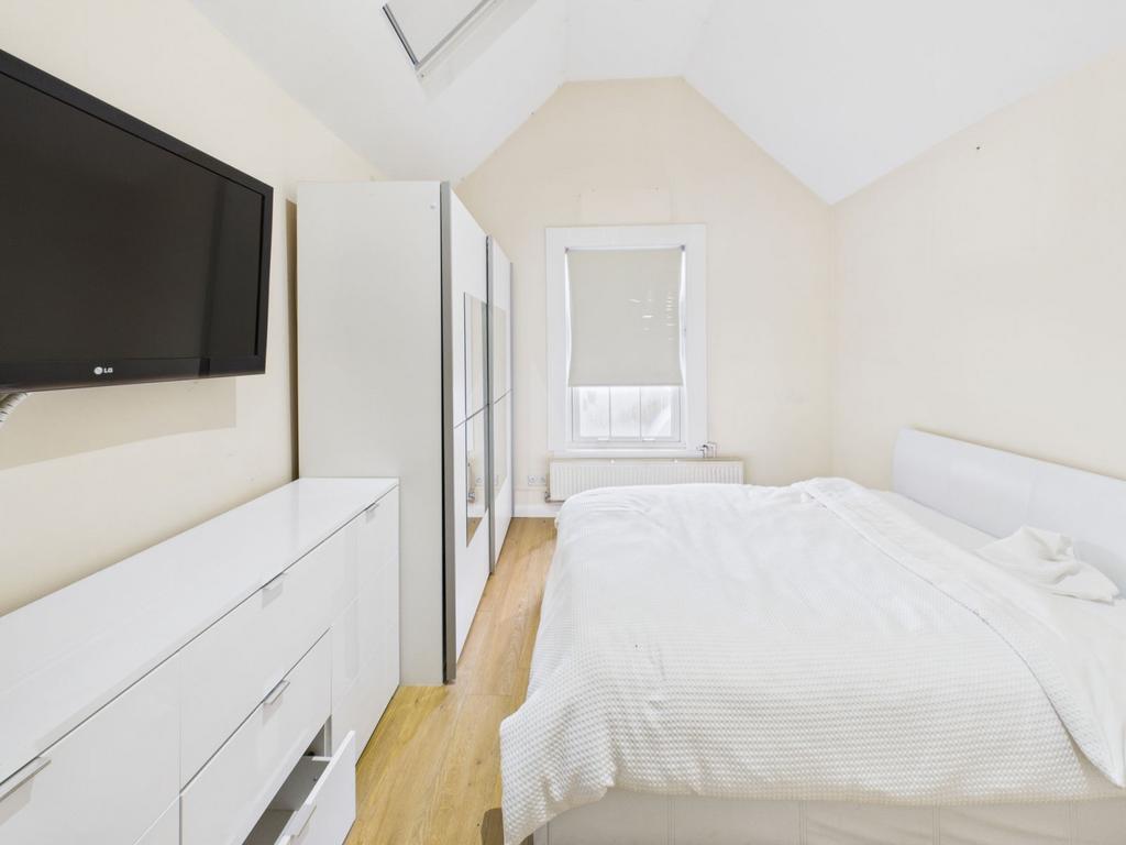 10A Sun St, Canterbury for sale Building Photo- Image 1 of 32