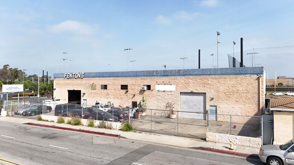 4947 Marine Ave, Lawndale, CA à louer - Photo du bâtiment - Image 3 de 6