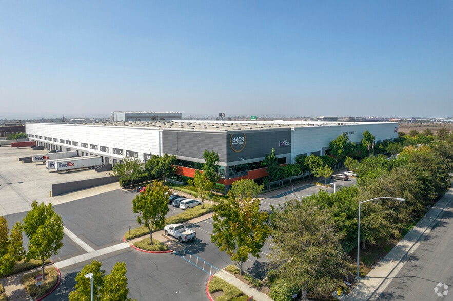 2660 Sarnen St, San Diego, CA for lease - Building Photo - Image 1 of 4