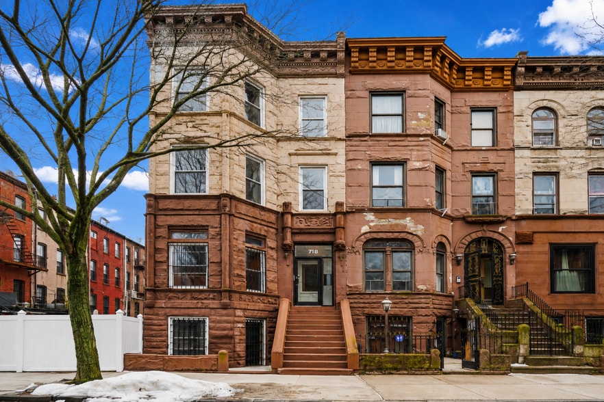 718 Putnam Ave, Brooklyn, NY for sale - Building Photo - Image 1 of 14
