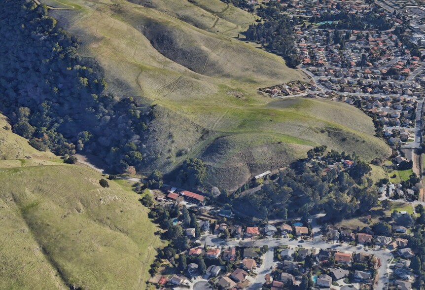 MORRISON CANYON ROAD, Fremont, CA à vendre - Photo du bâtiment - Image 3 de 5