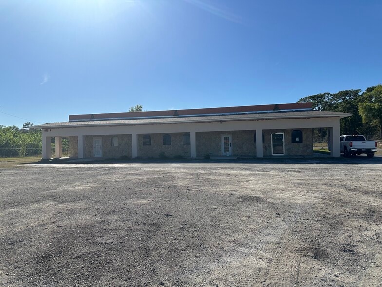 5273 Treiman Blvd, Dade City, FL à vendre - Photo du bâtiment - Image 3 de 3