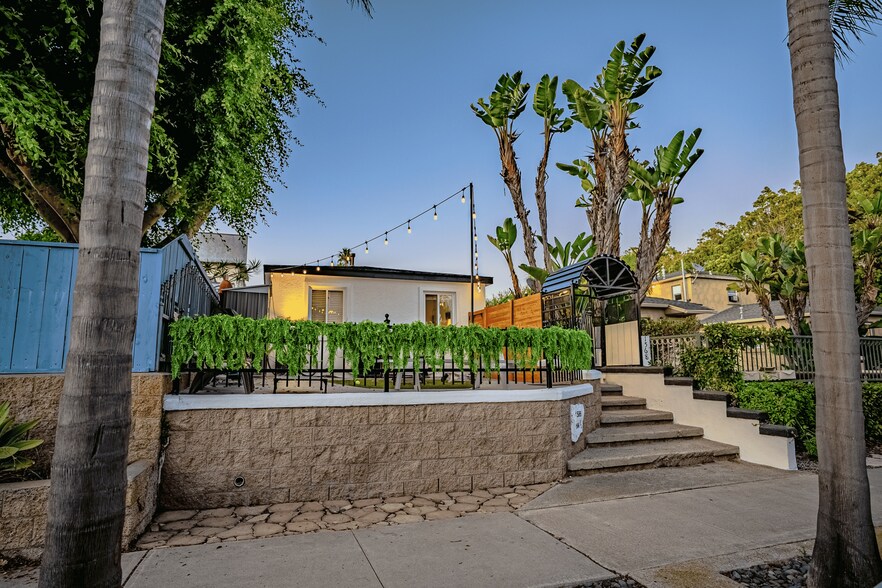 1566 Reed Ave, San Diego, CA à vendre - Photo du bâtiment - Image 3 de 22