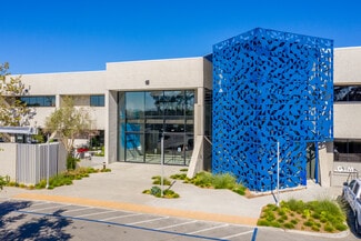 Plus de détails pour 2051 Palomar Airport Rd, Carlsbad, CA - Bureau à louer