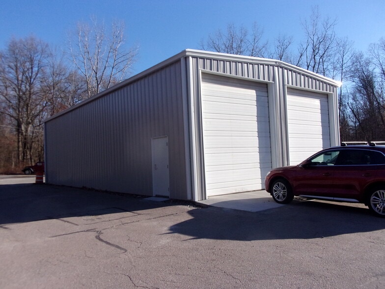 60 New River Rd, Manville, RI for lease - Building Photo - Image 1 of 14