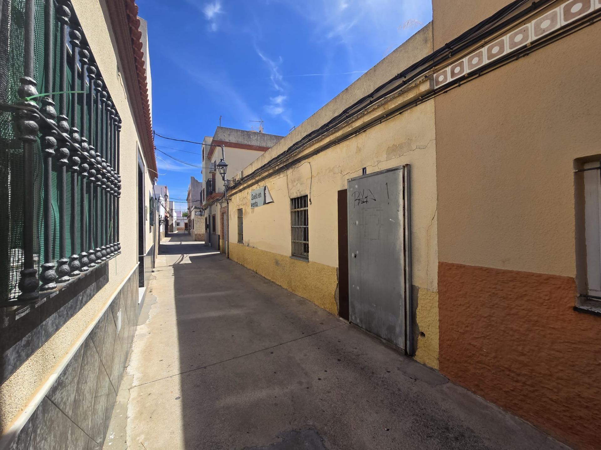 Land in Chiclana de la Frontera, Cádiz for sale Building Photo- Image 1 of 12