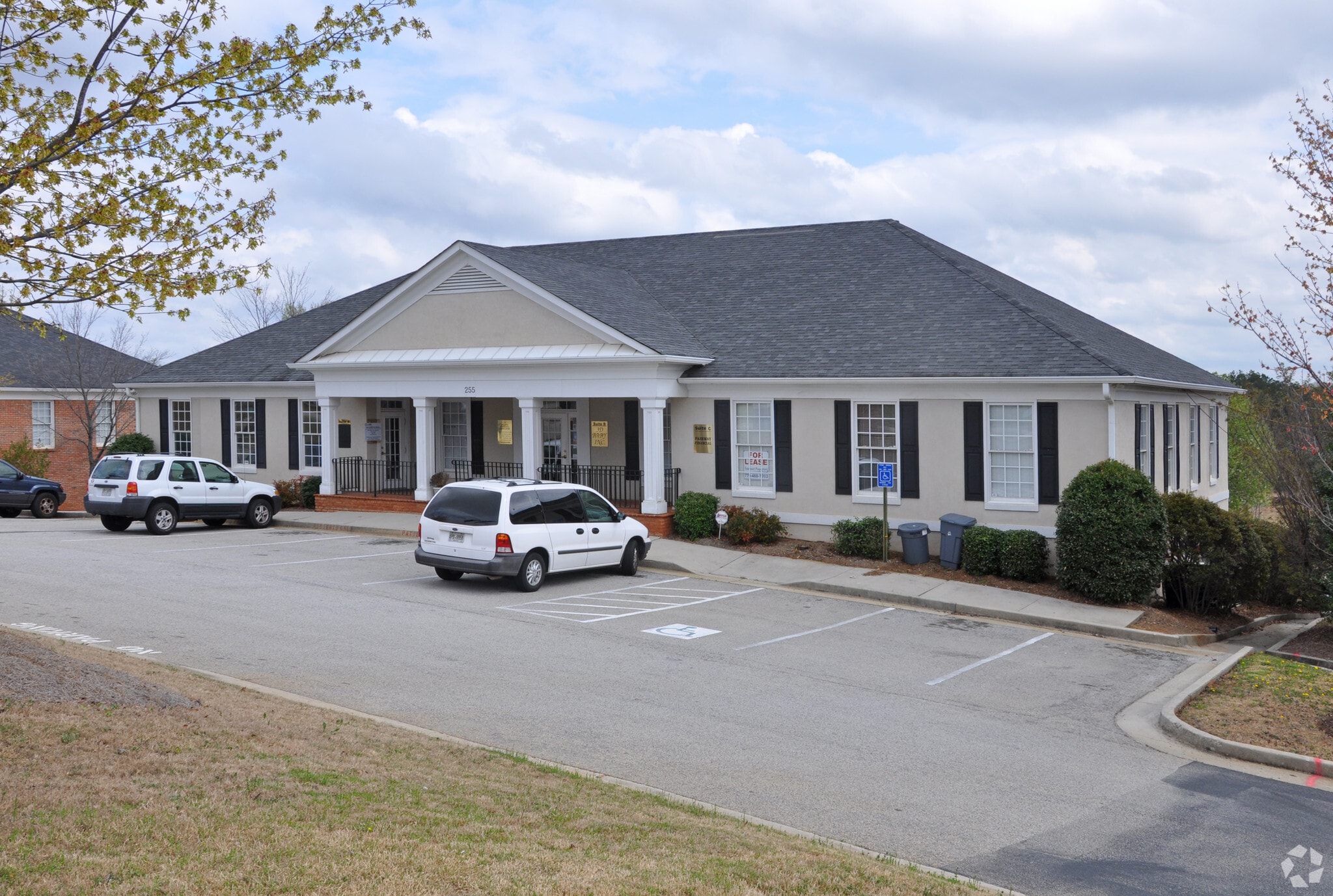 255 Corporate Center Dr, Stockbridge, GA for lease Primary Photo- Image 1 of 4