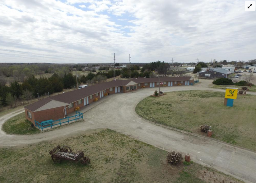 1401 Main St, Stockton, KS for sale - Primary Photo - Image 1 of 1