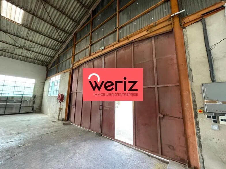 Flex in Gardanne for lease - Interior Photo - Image 2 of 10