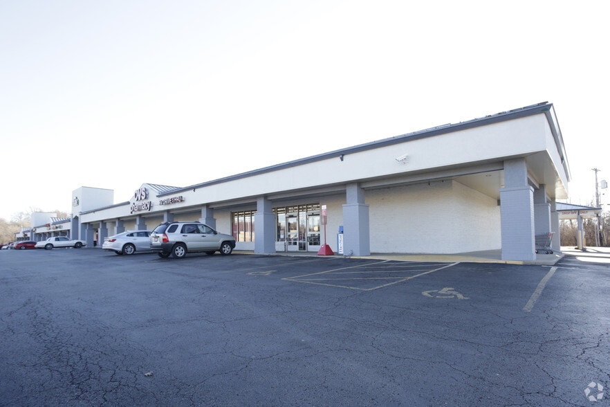 4603-4645 Shawnee Dr, Kansas City, KS for lease - Primary Photo - Image 1 of 10