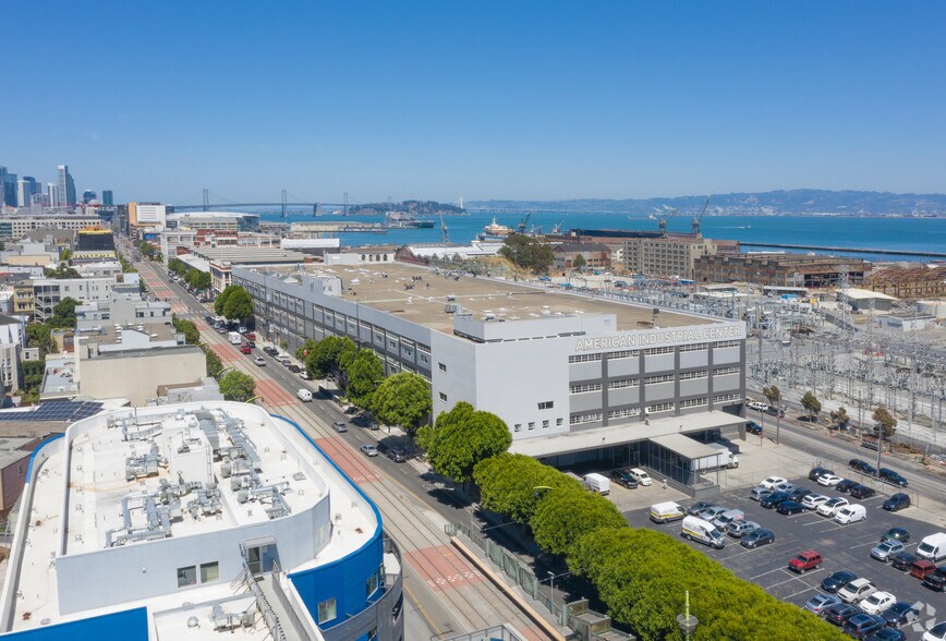 2565 3rd St, San Francisco, CA à louer - Photo du bâtiment - Image 3 de 3