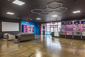 6591 Bristol Hwy, Piney Flats, TN à louer Photo intérieure- Image 2 de 5