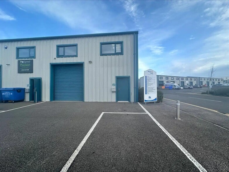 Unit 37, Ramsgate for sale - Building Photo - Image 2 of 8