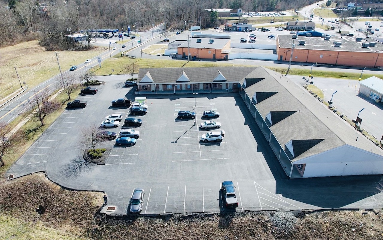1829 New Holland Rd, Reading, PA for sale Building Photo- Image 1 of 5