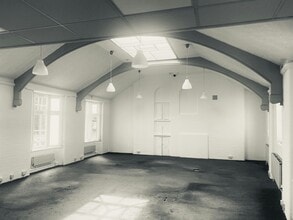 9-29 York St, Sheffield for lease Interior Photo- Image 2 of 2