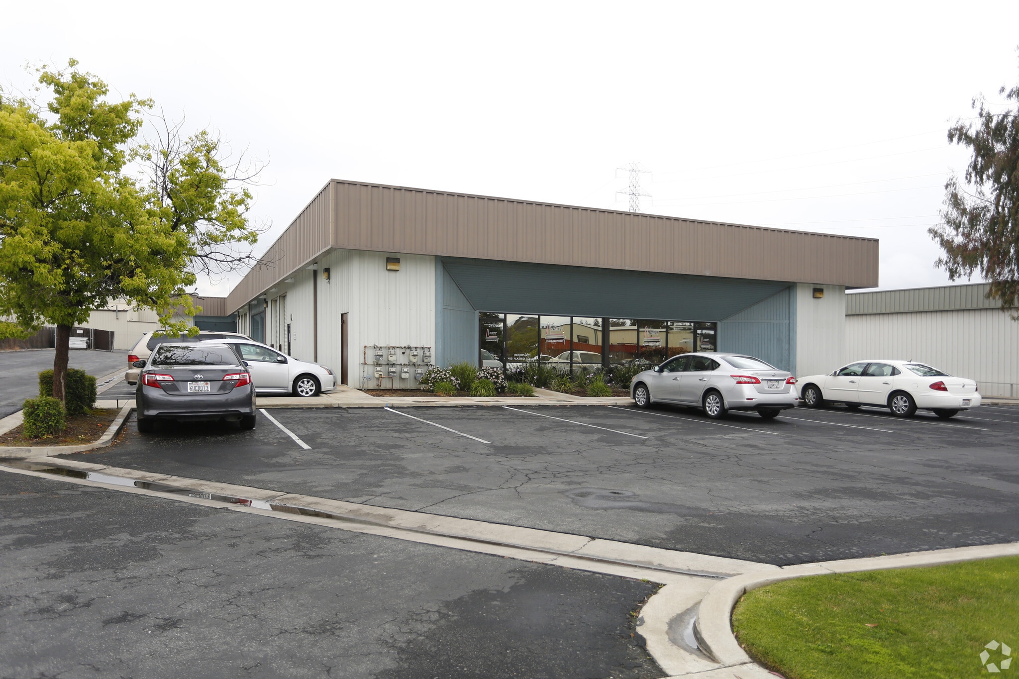 4031 Alken St, Bakersfield, CA for lease Primary Photo- Image 1 of 8