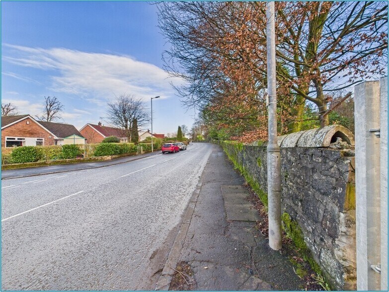 5 Bigholm Rd, Beith à vendre - Photo du bâtiment - Image 3 de 7