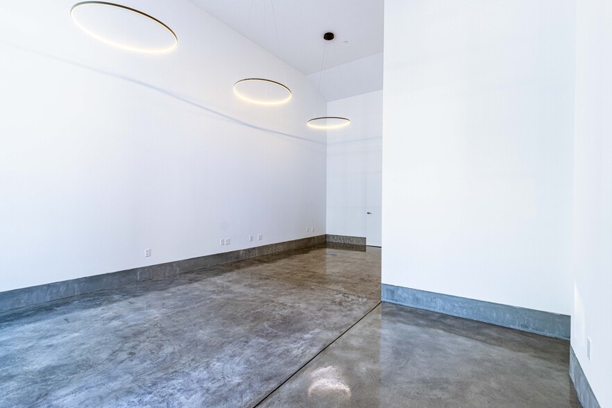 2422 3rd St, San Francisco, CA for lease - Interior Photo - Image 2 of 8
