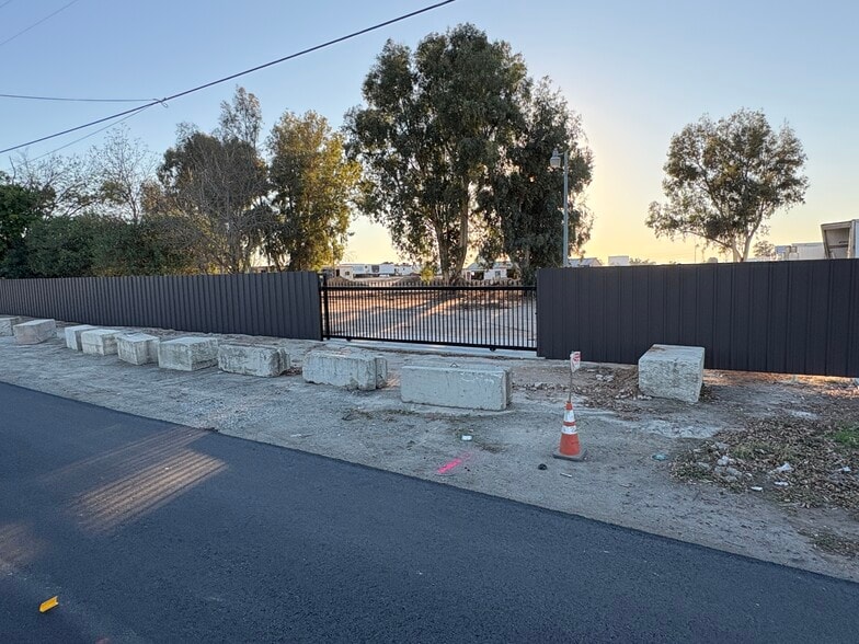 6715 W 6th St, Rio Linda, CA for lease - Building Photo - Image 3 of 13