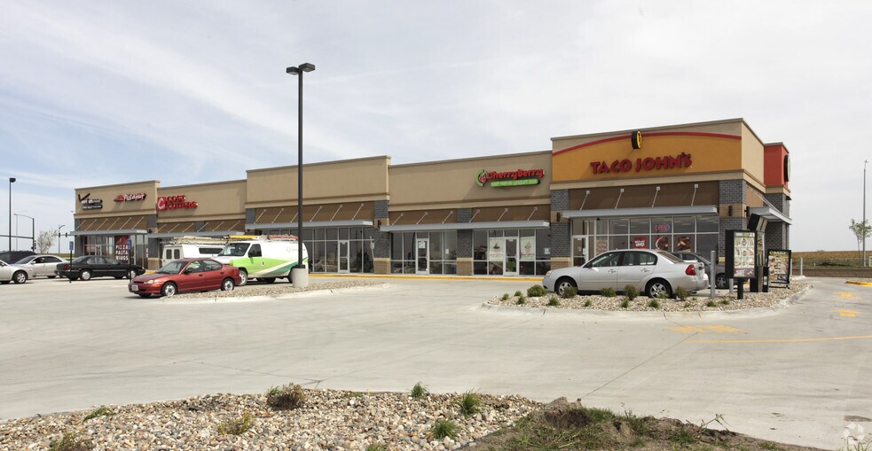 250 SE Destination Dr, Grimes, IA à louer - Photo du bâtiment - Image 3 de 5