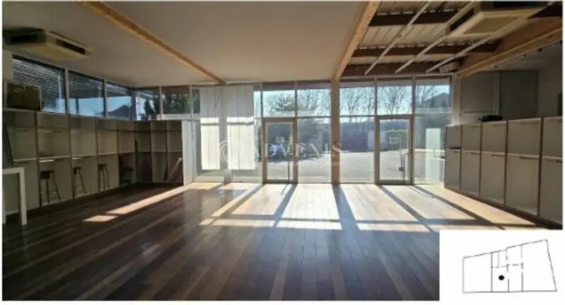 Bureau dans Nantes à vendre - Photo du bâtiment - Image 2 de 7