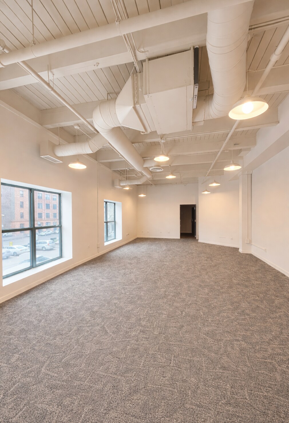 318-322 1st Ave N, Minneapolis, MN for lease Interior Photo- Image 1 of 5