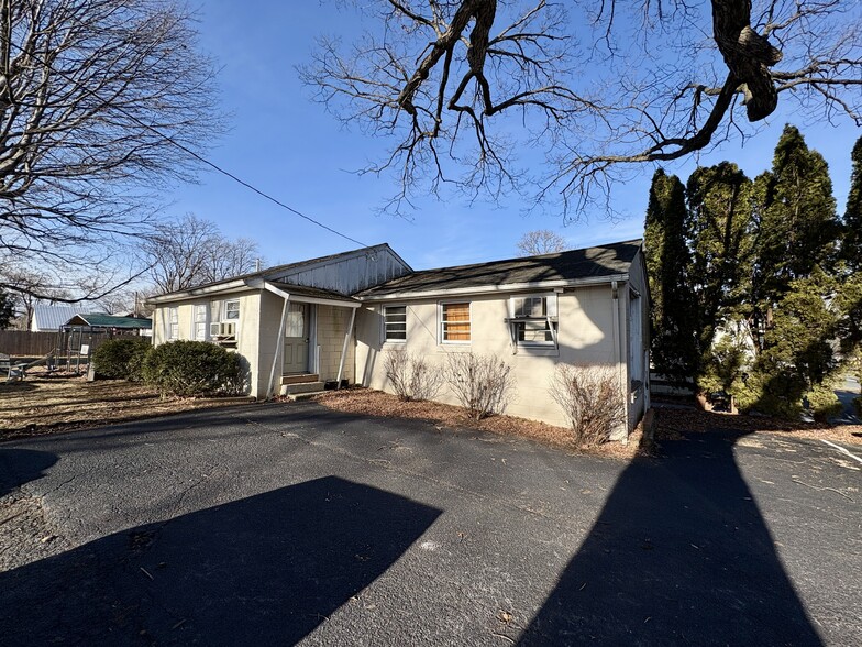 143 Stony Battery Rd, Landisville, PA for lease - Building Photo - Image 3 of 10