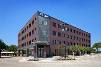 Plus de détails pour 660 N Central Expy, Plano, TX - Bureau/Commerce de détail à louer