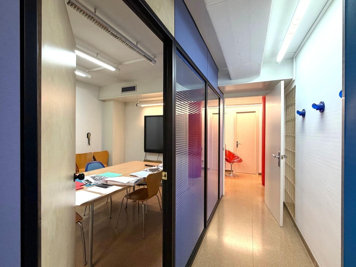 Igualada, BAR 08700 - Unit - - - Interior Photo - Image 2 of 12