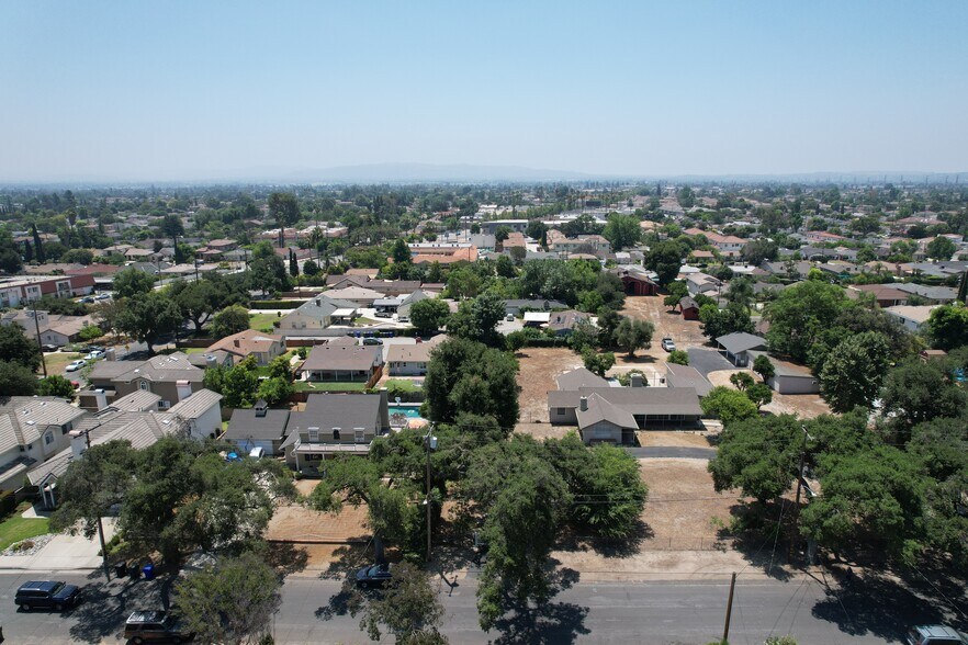 8910 Ardendale Ave, San Gabriel, CA à vendre - Photo du bâtiment - Image 3 de 10