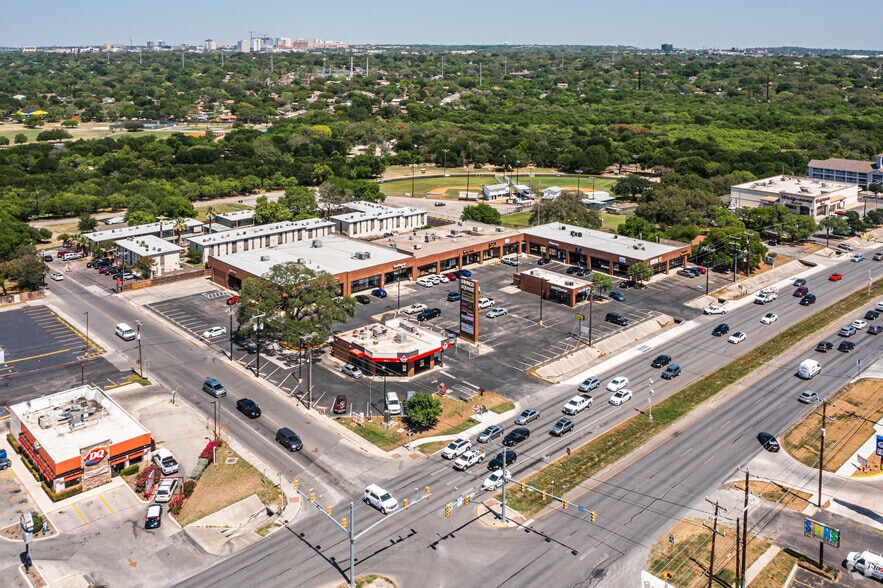6715 Bandera Rd, San Antonio, TX for lease - Aerial - Image 2 of 9