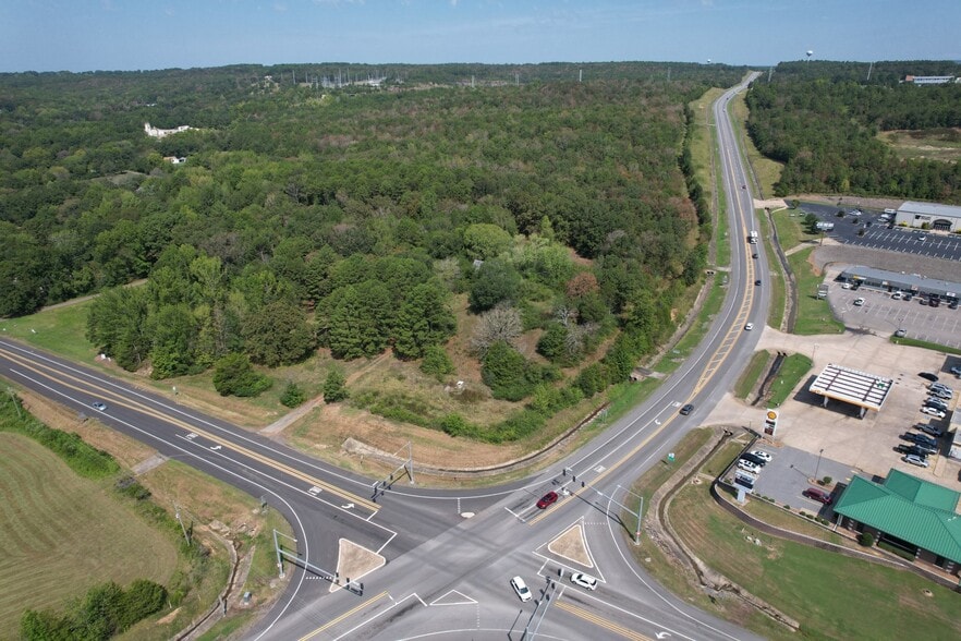 465 Wilburn Rd, Heber Springs, AR for sale - Primary Photo - Image 2 of 3