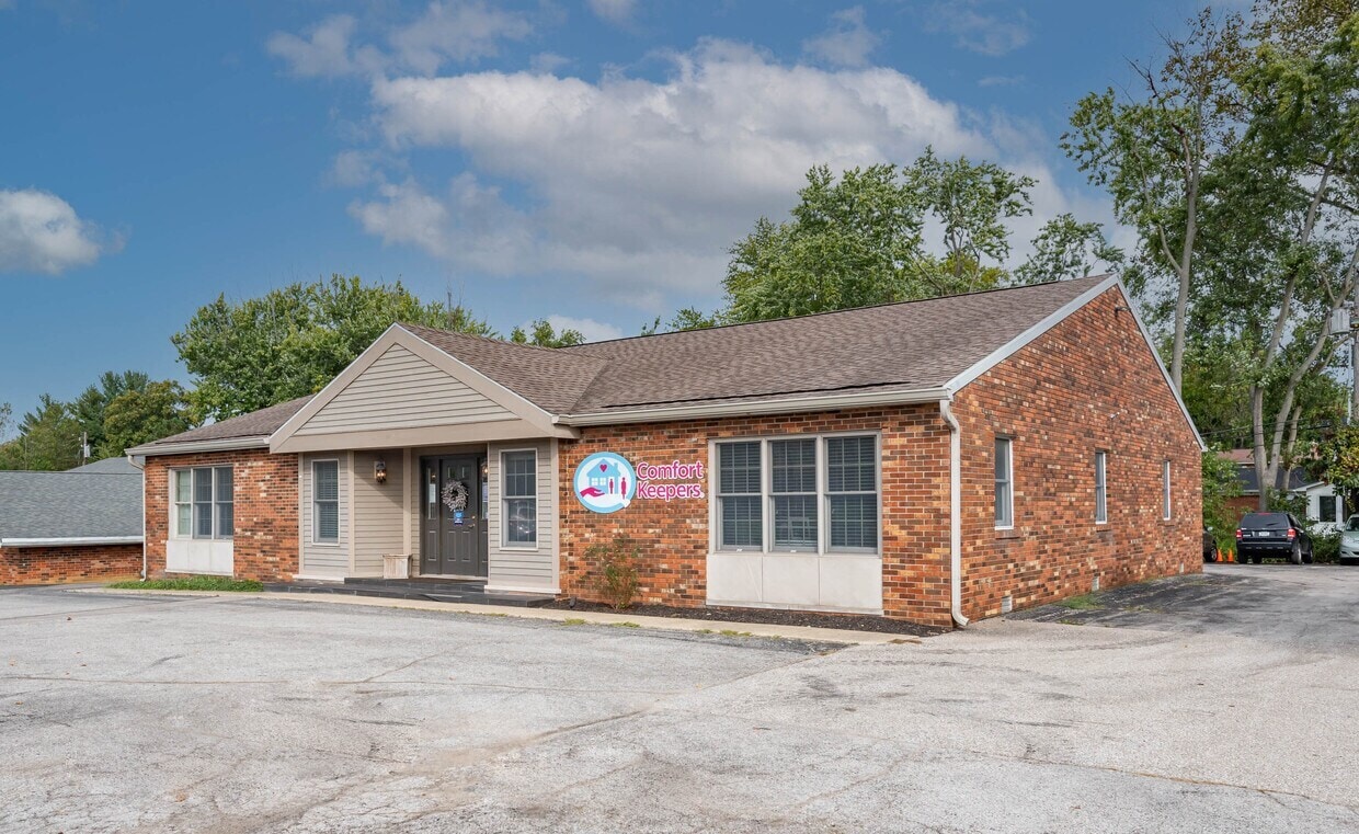 4101 E 3rd St, Bloomington, IN for lease Interior Photo- Image 1 of 9