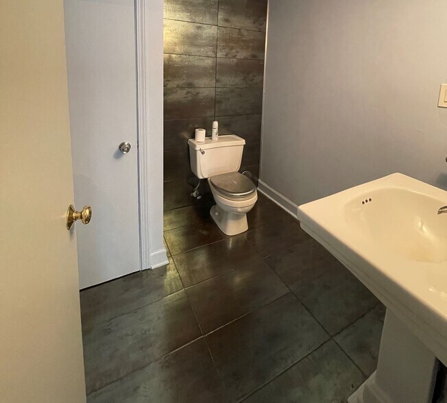 2730-2732 N Clark St, Chicago, IL à louer - Photo intérieure - Image 3 de 5