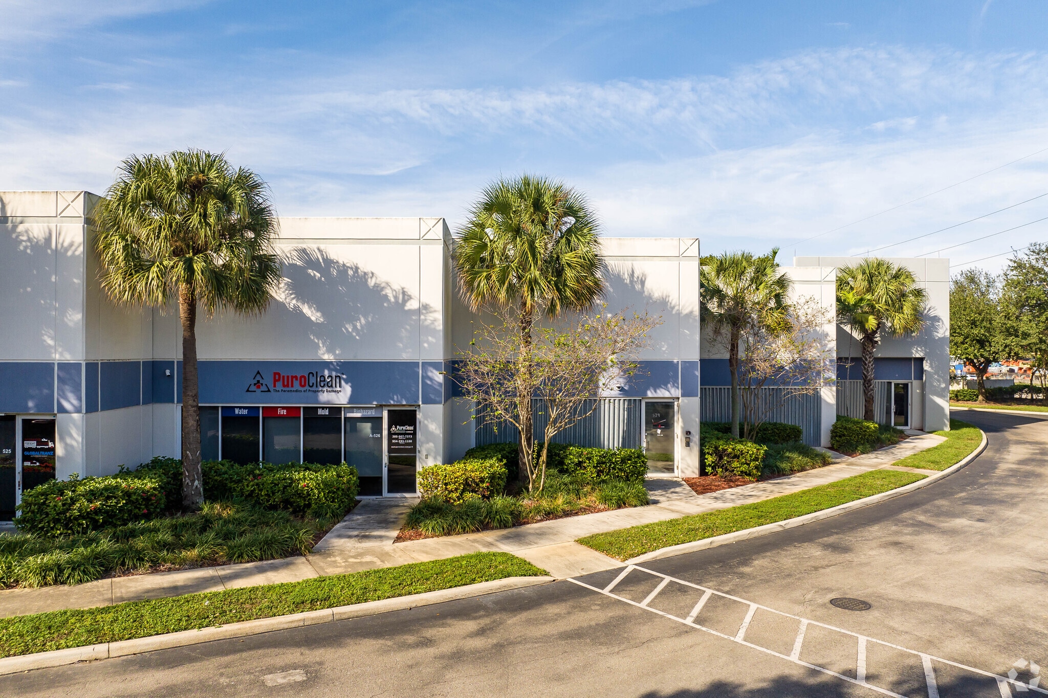 4350-4380 Oakes Rd, Davie, FL for lease Primary Photo- Image 1 of 25