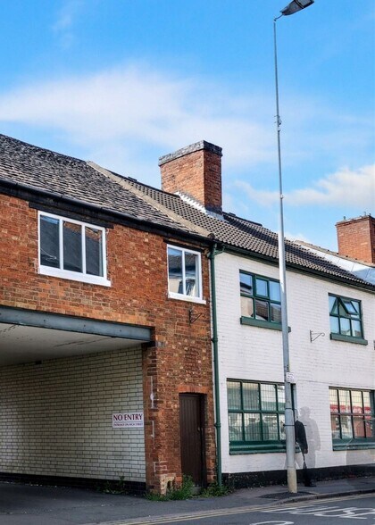 75 Woodgate, Loughborough à vendre - Photo du bâtiment - Image 3 de 4