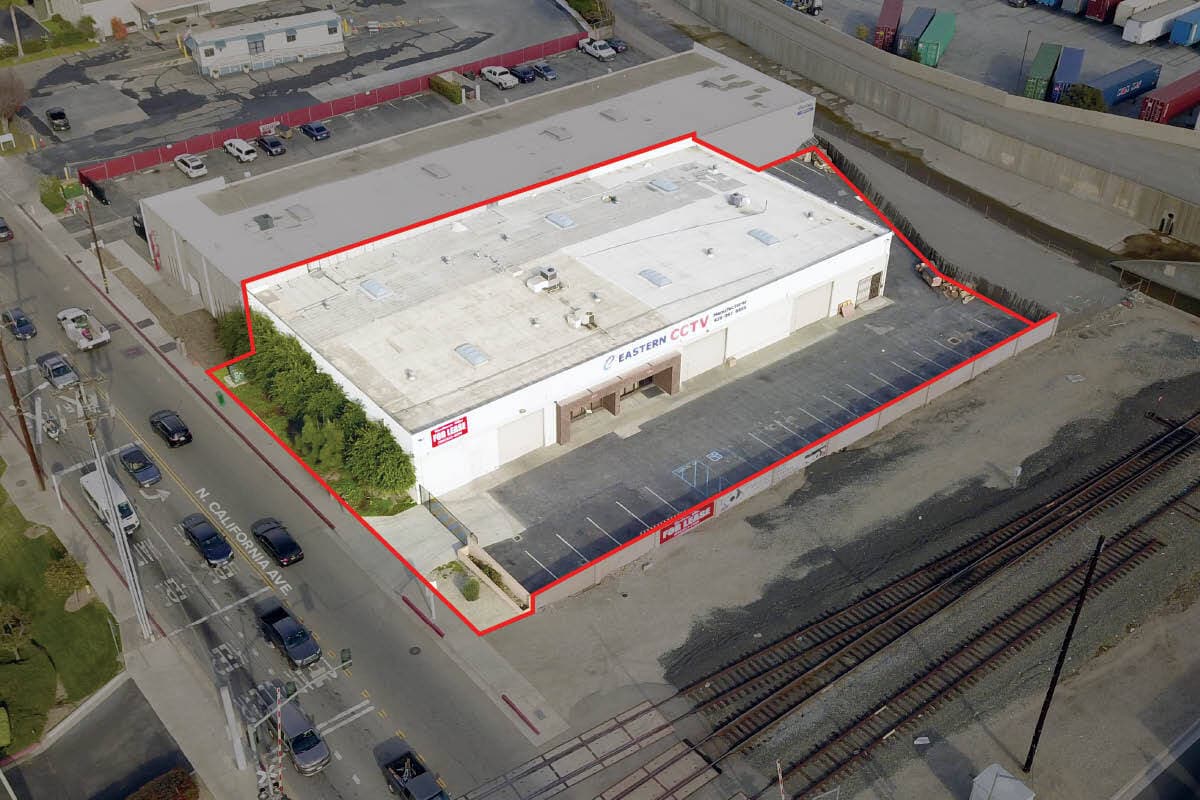 110-122 N California Ave, City of Industry, CA for lease Building Photo- Image 1 of 3