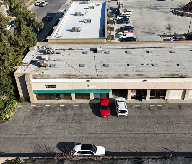 Plus de détails pour 4203 W Alamos Ave, Fresno, CA - Bureau, Local d'activités à louer